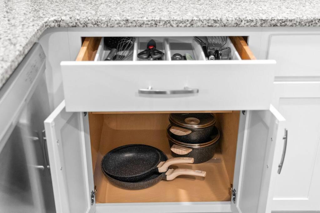 One-Of-A-Kind Smart, Cookie Themed Home For Up To 6 كلاركسفيل المظهر الخارجي الصورة